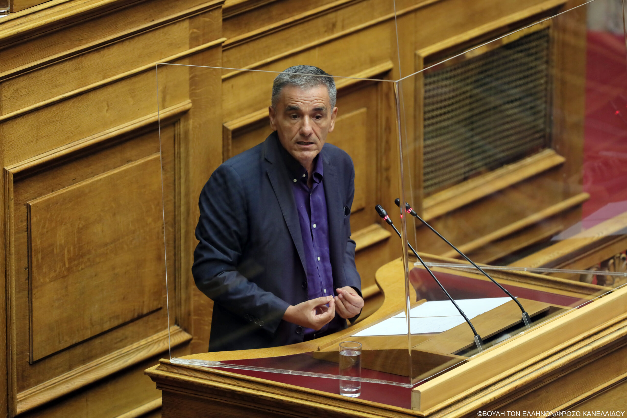 Σημεία ομιλίας του Ευ. Τσακαλώτου στη συζήτηση για το ν/σ του Υπ. Εθνικής Οικονομίας και Οικονομικών με τίτλο: “Ενίσχυση των υπηρεσιών των Αναπτυξιακών Προγραμμάτων και συναφή οργανωτικά και διοικητικά ζητήματα”