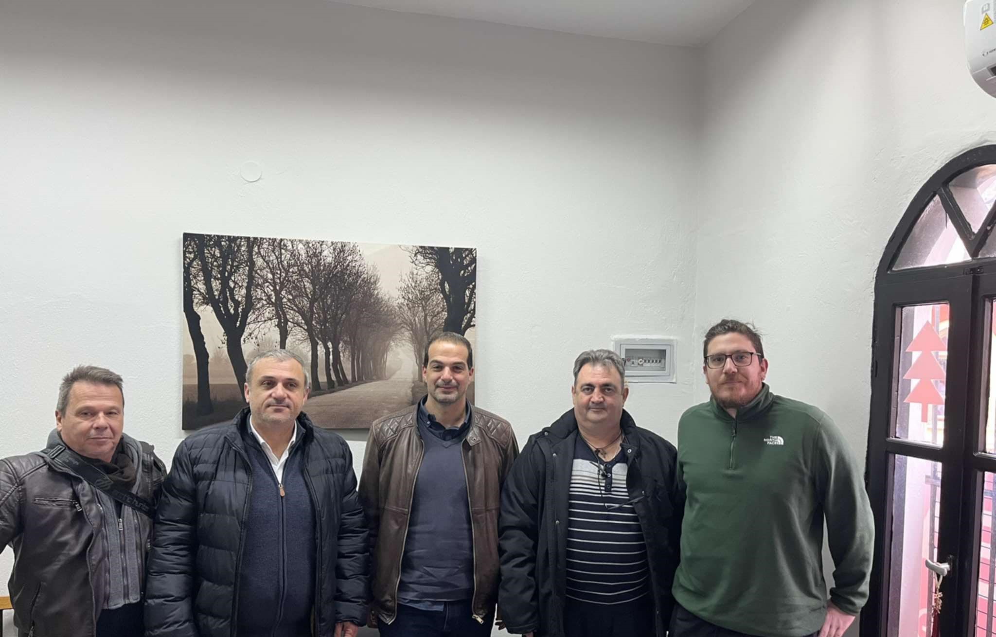 Συνάντηση των απολυμένων του Σωματείου ΚΤΕΛ Θεσσαλονίκης με τον Γραμματέα της Νέας Αριστεράς Γαβριήλ Σακελλαρίδη