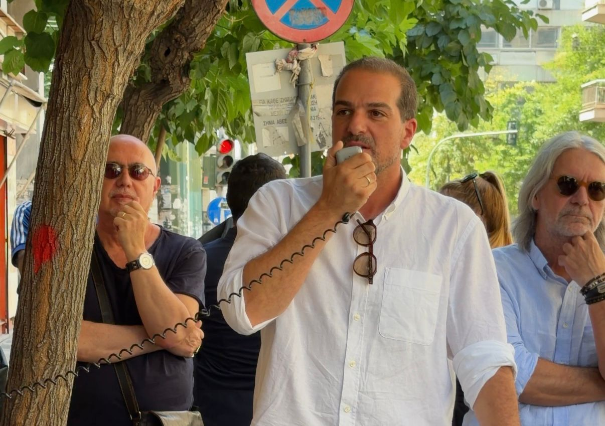 Στην απεργιακή κινητοποίηση των εργαζομένων στην πρόληψη και την απεξάρτηση ο Γαβριήλ Σακελλαρίδης